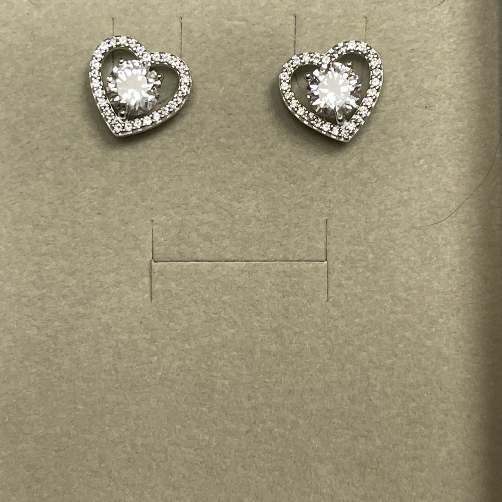 White sapphire heart earrings